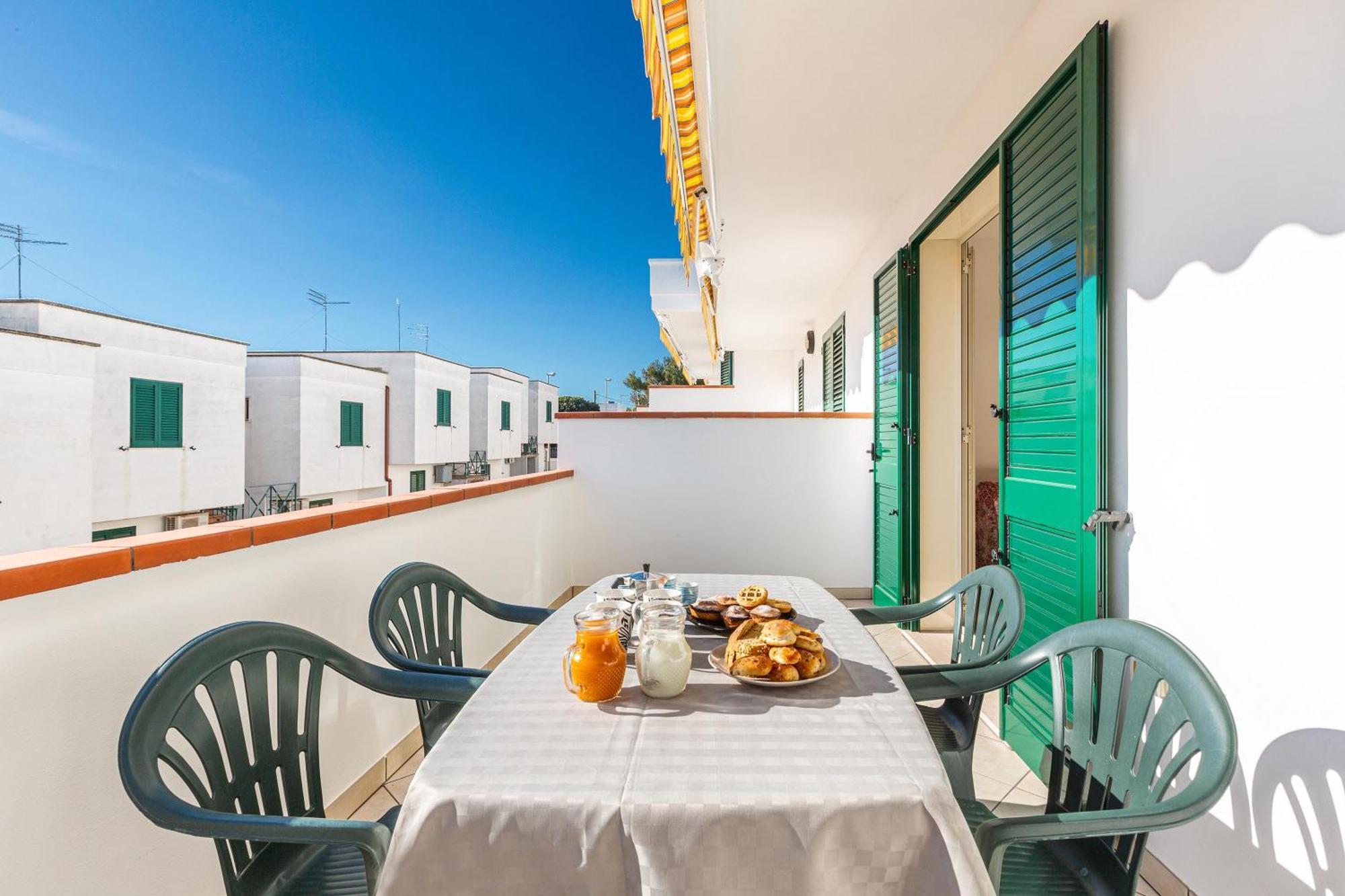 Blusea Beach Apartments San Pietro in Bevagna Esterno foto