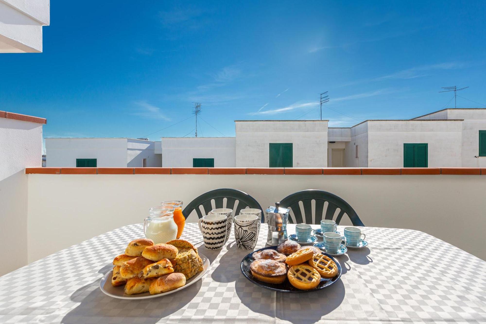 Blusea Beach Apartments San Pietro in Bevagna Esterno foto