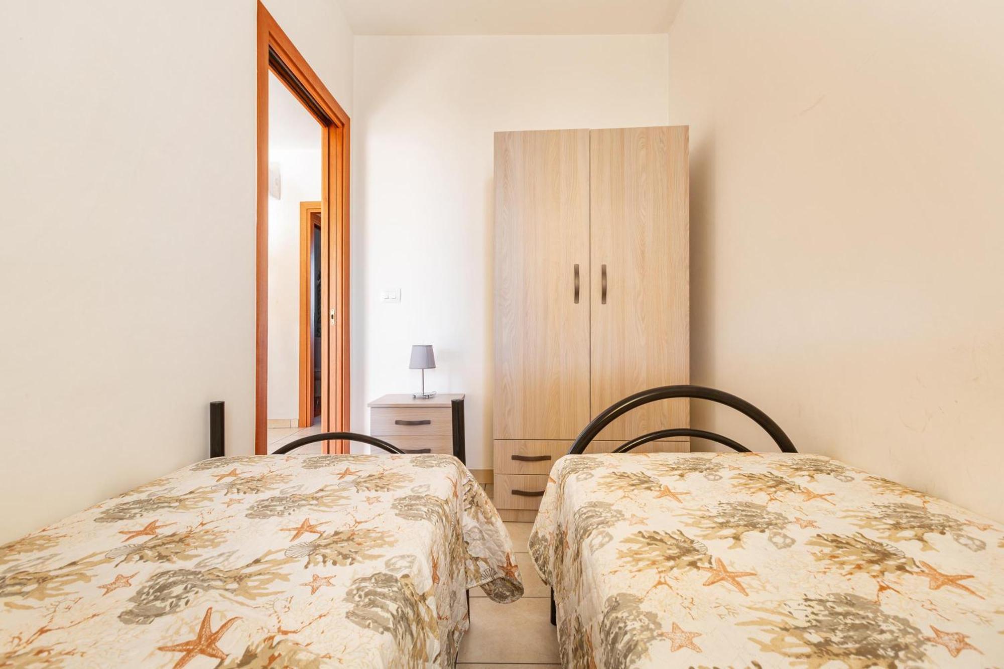 Blusea Beach Apartments San Pietro in Bevagna Esterno foto
